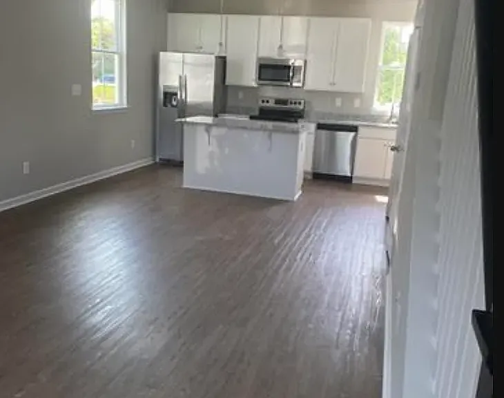 3517 Fountain Ln — Photo 4