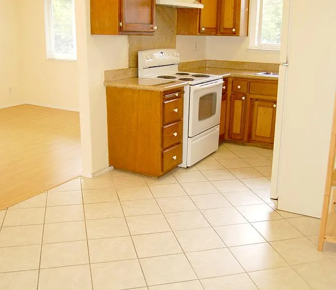 1262 W McKinley Ave #4 — Photo 7