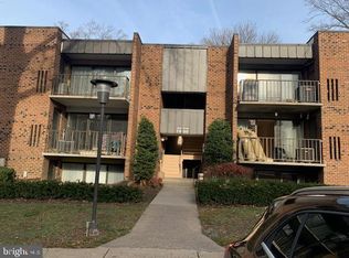 7800 Inverton Rd APT 102, Annandale, VA 22003