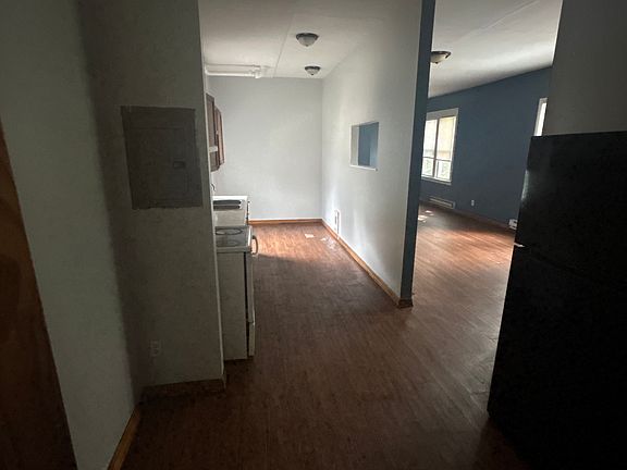 4th image of 559 Blair Ave Unit 2