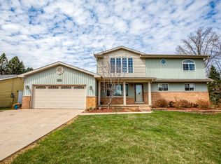 12436 Margaret Dr, Fenton, MI 48430