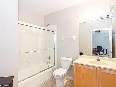 600 N Dearborn St #806 — Photo 6
