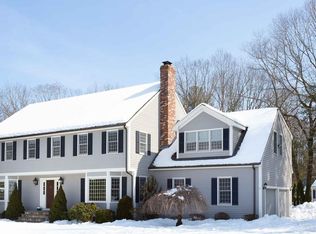 4 Moccasin Path, Natick, MA 01760