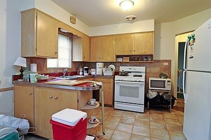 5th image of 3658 N Kimball Ave