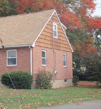 2nd image of 37 Dove Dr