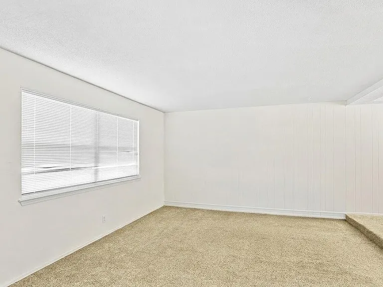 3008 Matador Dr NE — Photo 11