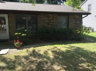 7728 Castle Rock Dr NE, Warren, OH