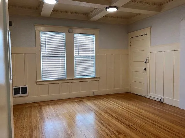 1 bed, 650 sqft, $2,350 — Photo 2