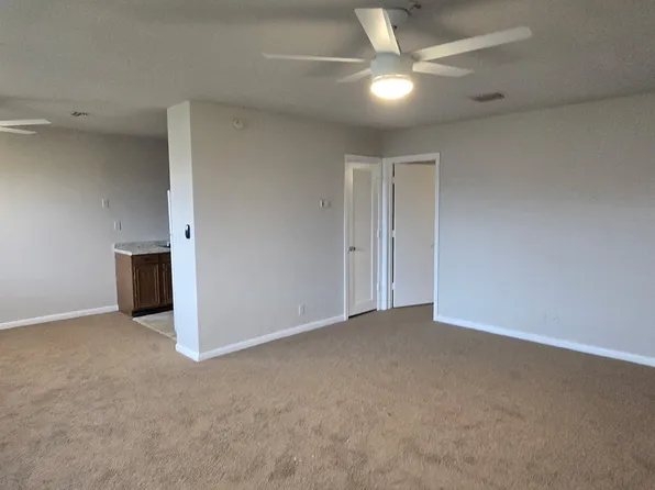 2209 NE 2nd St APT 8, Pompano Beach, FL 33062