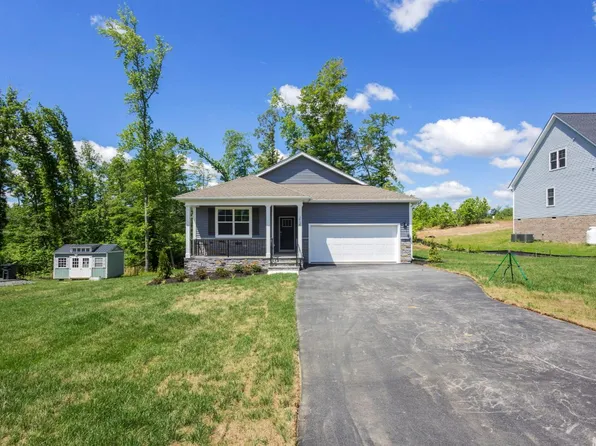 233 River Landing Cres, Franklin, VA 23851
