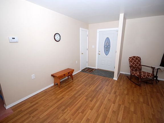 5th image of 2611 Ann Ave