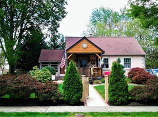 136 E Roland Rd, Brookhaven, PA 19015