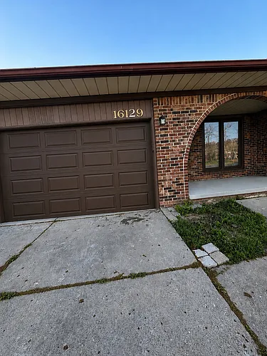 16129 Cambell Dr Photo 1