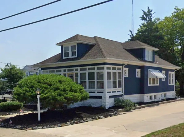 548 Shore Rd, Somers Point, NJ 08244
