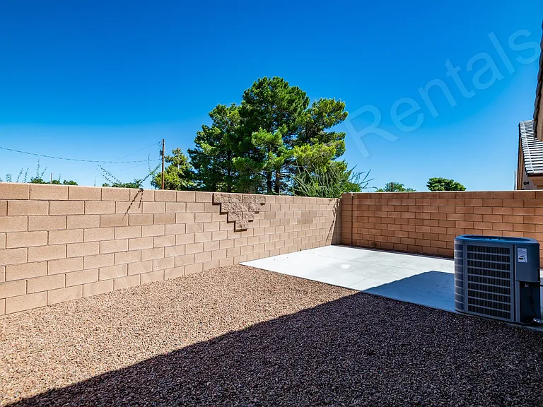 733 Pala Mesa Dr — Photo 31