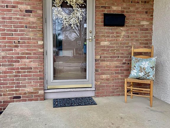 2nd image of 6447 Rocky Den Ct