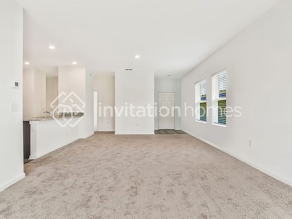 4th image of 728 Orchid Grove Blvd
