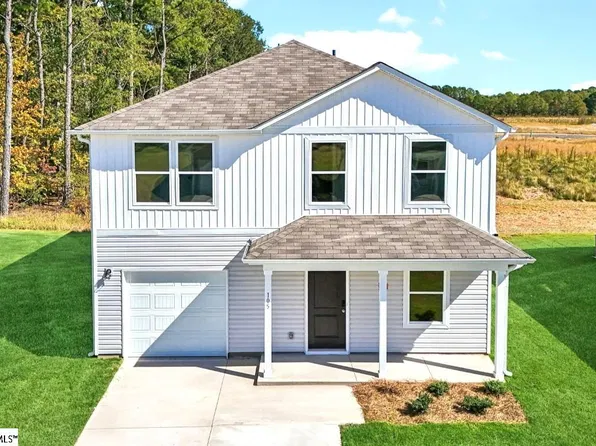 105 Butterfield Ln, Cowpens, SC 29330