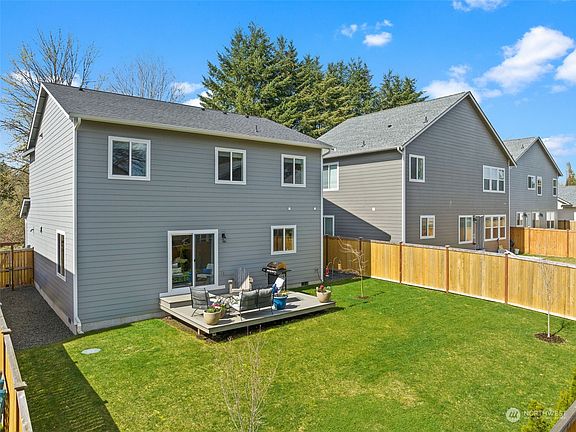 3rd image of 1926 Teresa Street SE