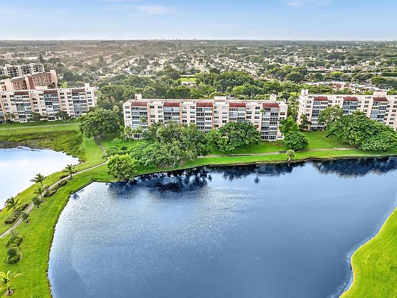 2nd image of 14623 Bonaire Boulevard #410