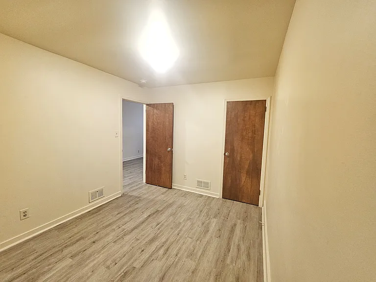 20 Sankey Ave — Photo 5