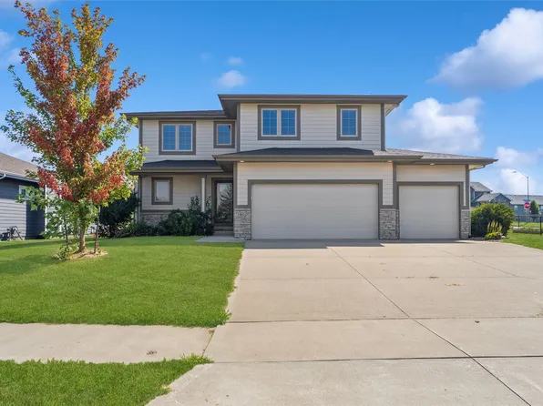 1615 NE Vicksburg Dr, Ankeny, IA 50021