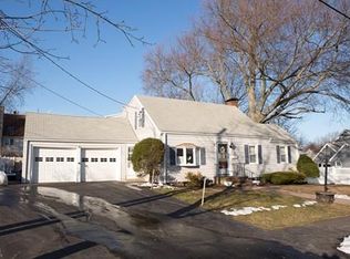 39 Colonial Ave, Waltham, MA 02453