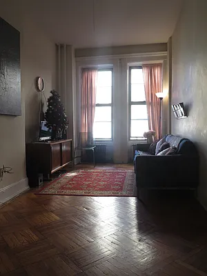 Rented by Compass | media 2