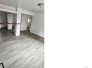 8120 110th St E #B, Puyallup, WA 98373