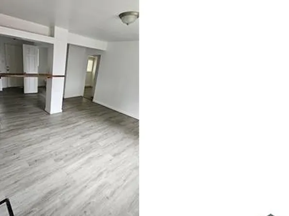 8120 110th St E #B, Puyallup, WA 98373
