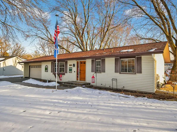 10729 103rd Pl N, Maple Grove, MN 55369