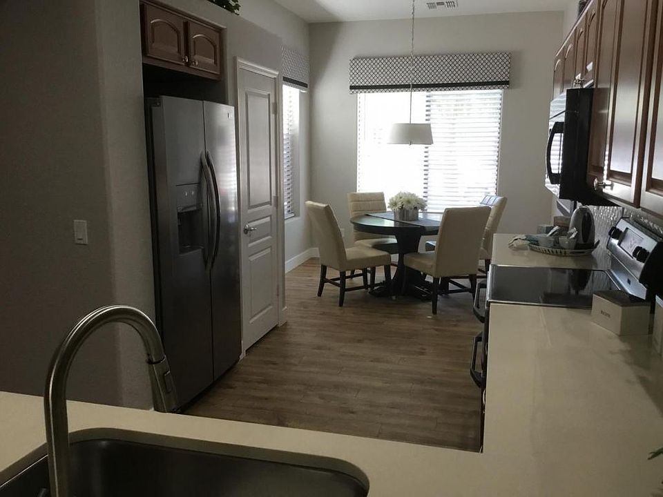 1st image of 1428 W Weatherby Way