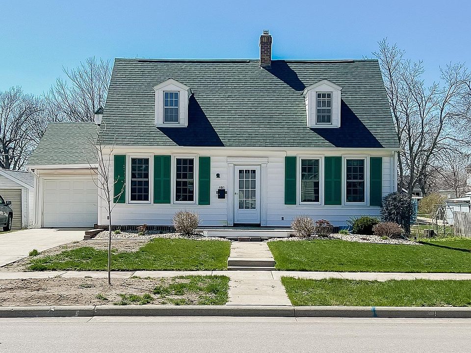 1st image of 608 S Hiawatha Ave