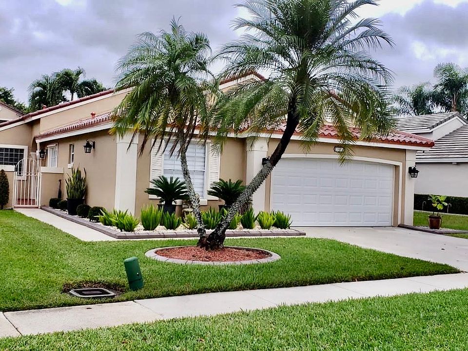 1st image of 18101 NW 18th St