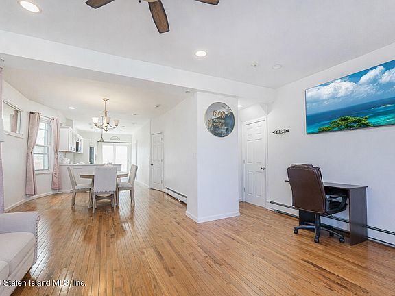 5th image of 536 Cary Ave
