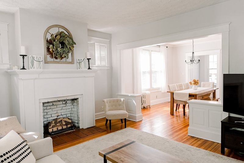 1st image of 1134 Larchmont Cres