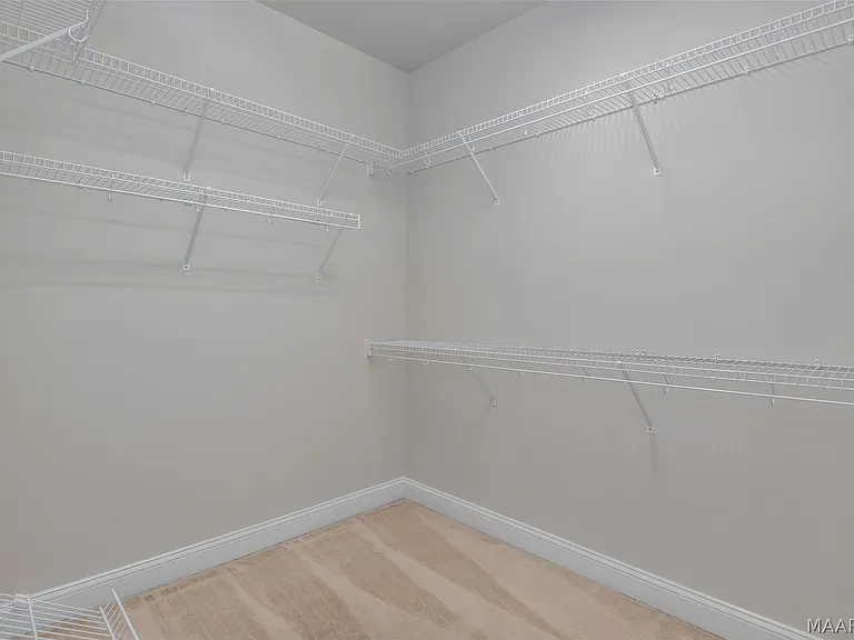 1613 Haworth Park Way — Photo 33