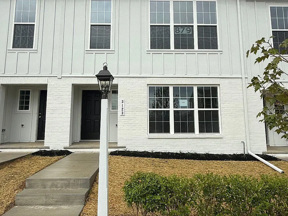 3123 Overlook Dr