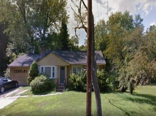 82 Adams St, Lexington, MA 02420