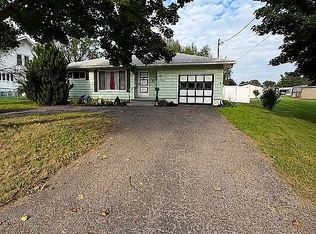 2609 Main St, Newfane, NY 14108