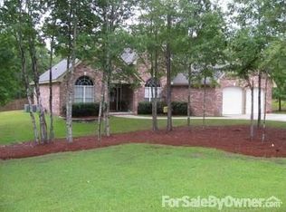 215 Morrell Cir, Hattiesburg, MS 39402