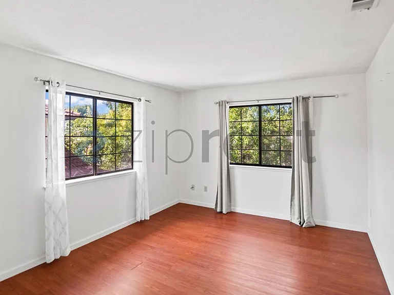 40872 Marty Ter — Photo 22