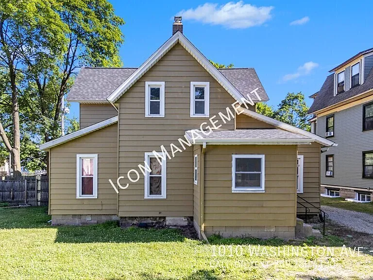 1010 Washington Ave #1 — Photo 11