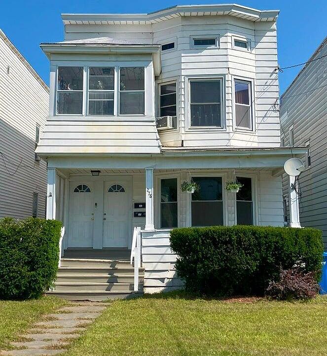 1st image of 278 Manning Blvd Floor 1