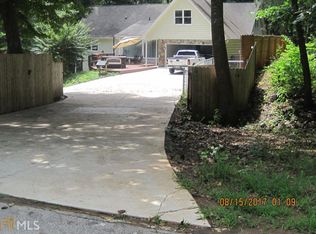 212 Lakeside Trl, Martin, GA 30557