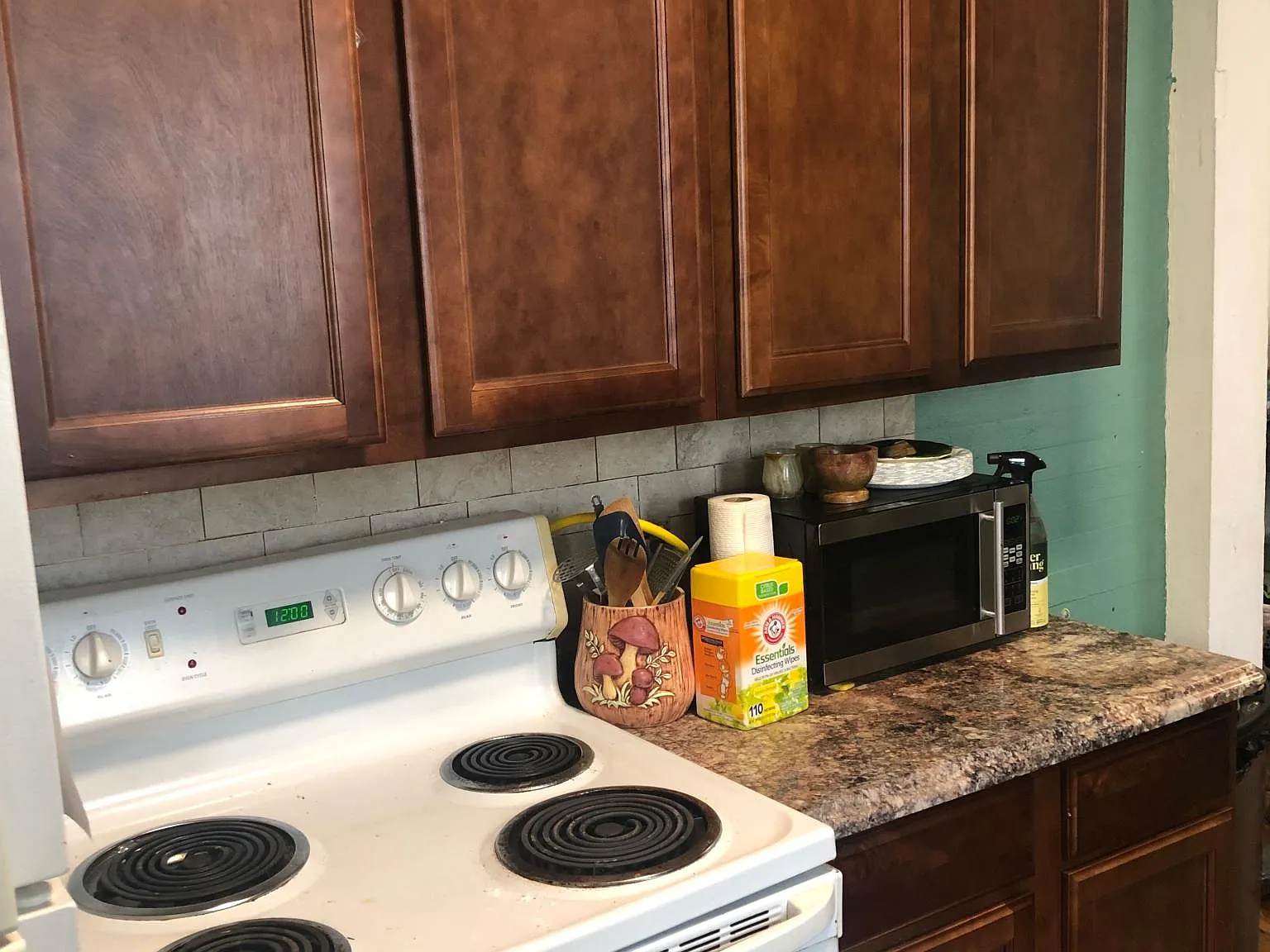 3 bed, 1600 sqft, $1,695 — Photo 3
