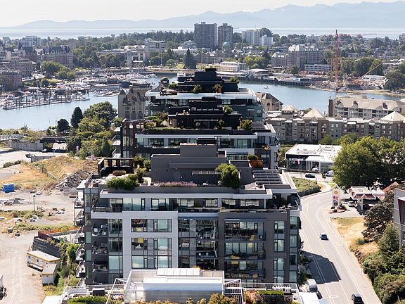 4th image of 369 Tyee Rd #705