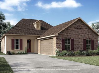13233 Belle Reine Dr, Geismar, LA 70734