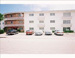 5th image of 600 Pine Dr APT 102