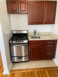 Rented by Bell R E Inc